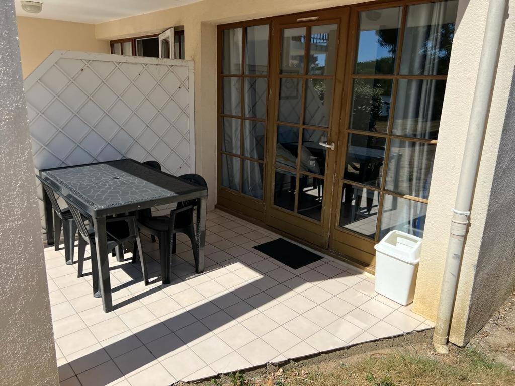 דירות Talmont-Saint-Hilaire Studio Cabine Vendee Ideal En Famille Res L'Oree Du Lac מראה חיצוני תמונה